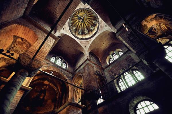 CC-BY fusion-of-horizons: https://www.flickr.com/photos/fusion_of_horizons/26402255613/